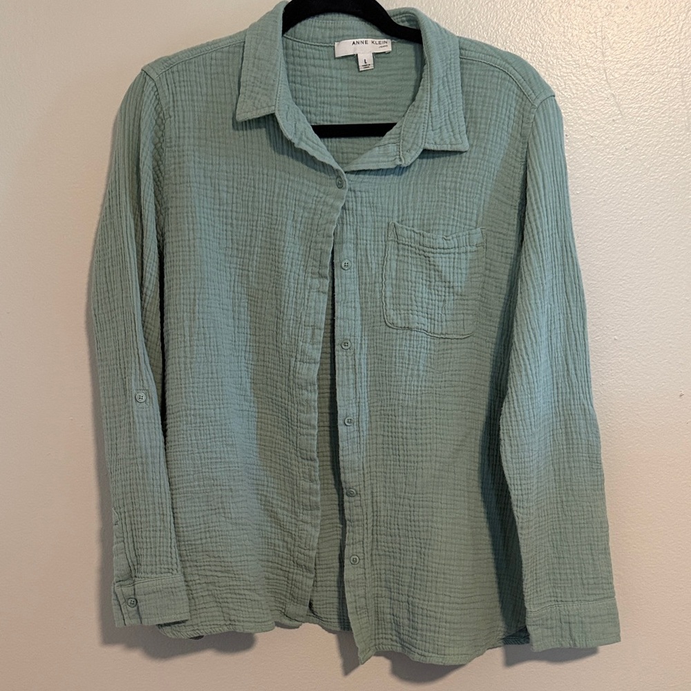 Anne Klein  Casual Button Down Shirt